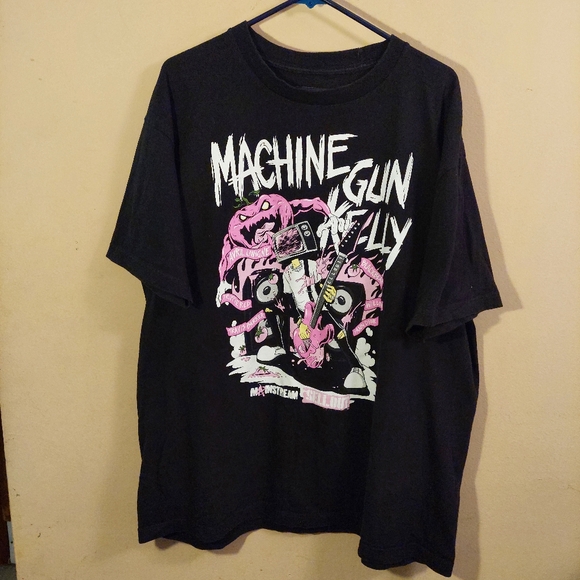 Machine Gun Kelly Mainstream Sellout tour 2022 black graphic t shirt. 2xl unisex - Picture 1 of 9